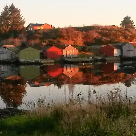 - Kuvaagen Сasa de vacaciones Vågenes